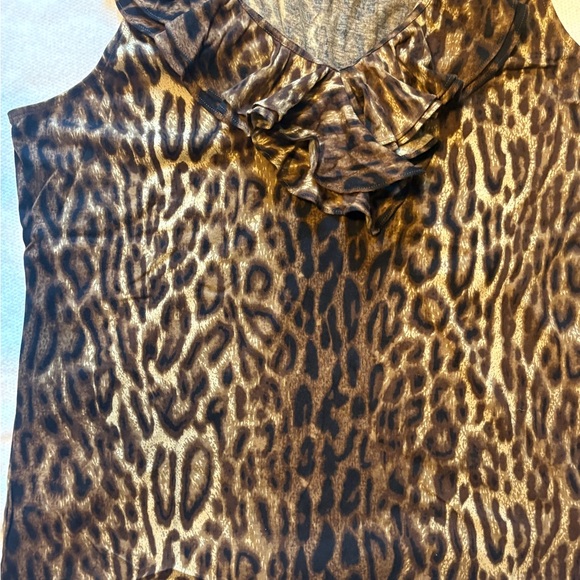 Lauren Ralph Lauren XL Leopard Print Ruffle V-Neck Top - Picture 5 of 7